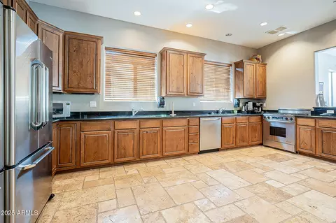 Kitchen - 6202 E Mckellips Rd #83, Mesa, AZ 85215 photo 2 of 3