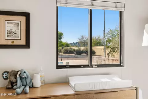 Bedroom - 3340 E North Ln, Phoenix, AZ 85028 photo 4 of 4