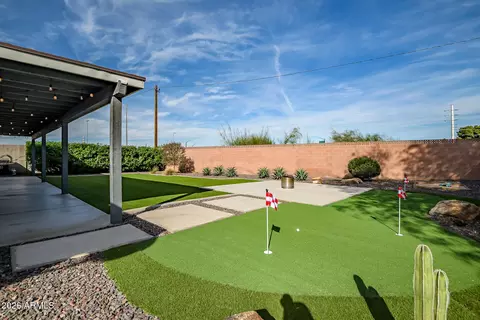 Exterior - 3340 E North Ln, Phoenix, AZ 85028 photo 6 of 8