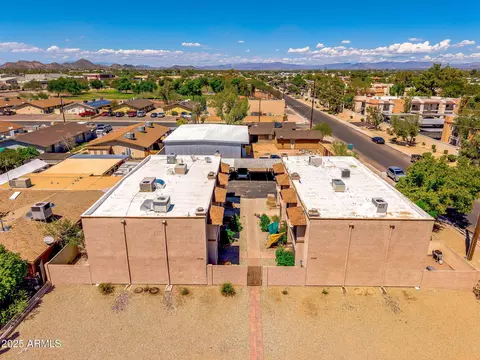 View/Area - 3044-48 E Beck Ln, Phoenix, AZ 85032 photo 3 of 3