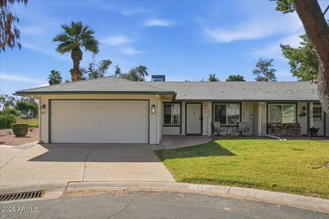 4939 E Lake Point Ct, Phoenix, AZ 85044