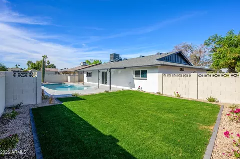 Exterior - 1655 E La Jolla Dr, Tempe, AZ 85282 photo 6 of 7