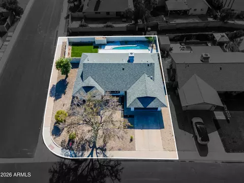 View/Area - 1655 E La Jolla Dr, Tempe, AZ 85282 photo 3 of 4