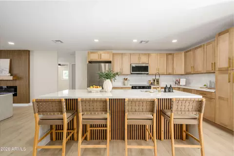 1655 E La Jolla Dr, Tempe, AZ 85282