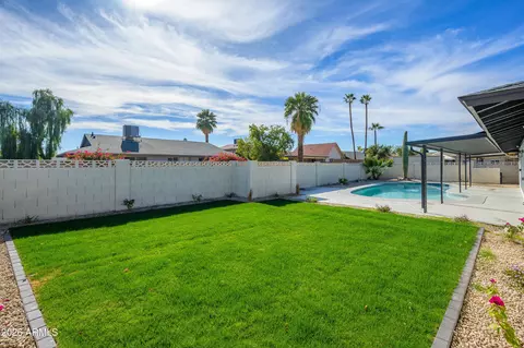 Exterior - 1655 E La Jolla Dr, Tempe, AZ 85282 photo 5 of 7