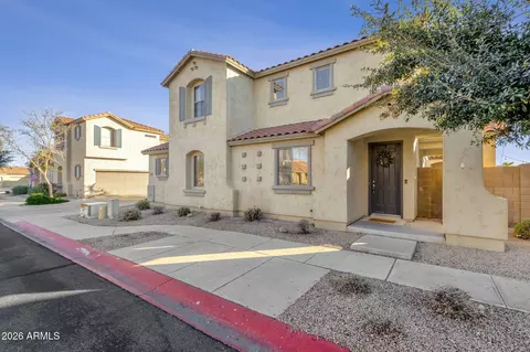 Exterior - 6337 S Blake St, Gilbert, AZ 85298 photo 1 of 7