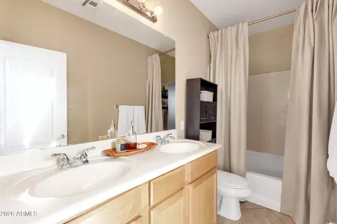 Bath - 6337 S Blake St, Gilbert, AZ 85298 photo 1 of 2