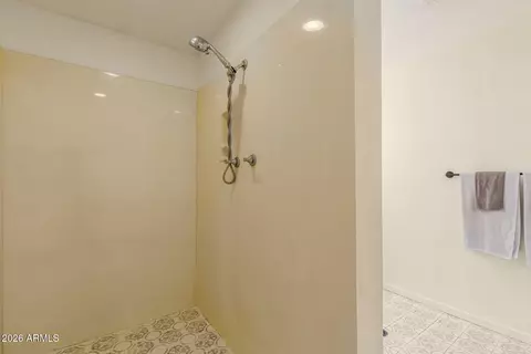 Bath - 511 E 3rd Ave, Mesa, AZ 85204 photo 2 of 3