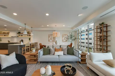 2211 E Camelback Rd #402, Phoenix, AZ 85016