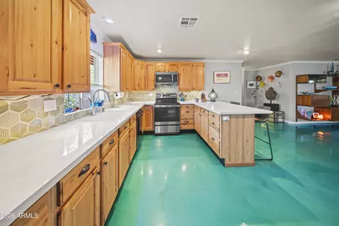 Kitchen - 1229 E Yucca St, Phoenix, AZ 85020 photo 1 of 2