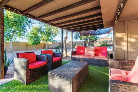 Exterior - 950 N 97th St, Mesa, AZ 85207 photo 2 of 7