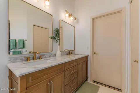 Bath - 5836 E Jensen St, Mesa, AZ 85205 photo 1 of 3