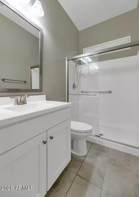 Bath - 6919 E Russell St, Mesa, AZ 85207 photo 2 of 3