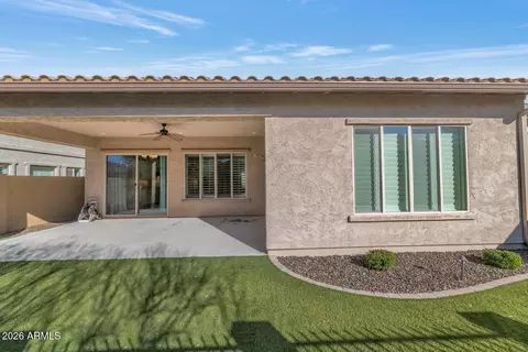 Exterior - 6919 E Russell St, Mesa, AZ 85207 photo 4 of 6