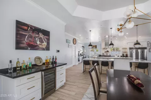 Dining - 516 W Rancho Dr, Phoenix, AZ 85013 photo 2 of 5