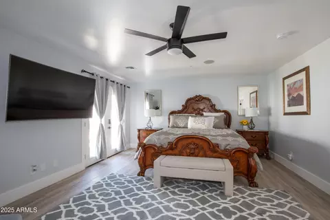 Bedroom - 516 W Rancho Dr, Phoenix, AZ 85013 photo 2 of 7