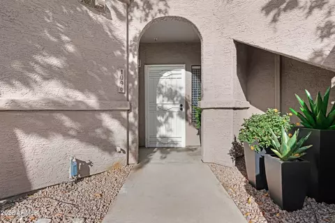 15380 N 100th St #1096, Scottsdale, AZ 85260