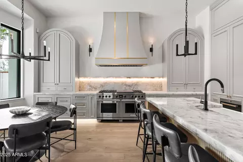 Kitchen - 4901 E Lafayette Blvd, Phoenix, AZ 85018 photo 1 of 3