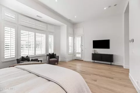 Bedroom - 4901 E Lafayette Blvd, Phoenix, AZ 85018 photo 2 of 6