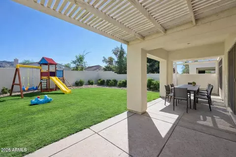 Exterior - 2223 E Branham Ln, Phoenix, AZ 85042 photo 8 of 8