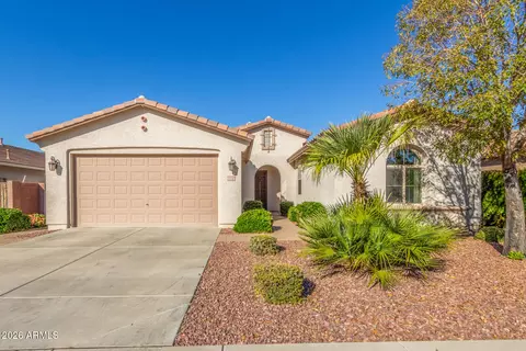 1114 W Redwood Ave, Queen Creek, AZ 85140