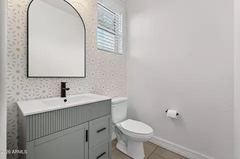 Bath - 9511 E Saturn Ave, Mesa, AZ 85212 photo 4 of 5
