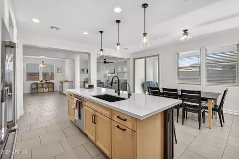 Kitchen - 9511 E Saturn Ave, Mesa, AZ 85212 photo 6 of 6