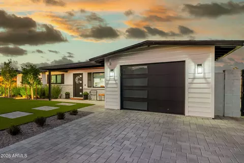 Exterior - 260 E Bruce Ave, Gilbert, AZ 85234 photo 2 of 15