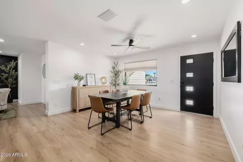 Dining - 260 E Bruce Ave, Gilbert, AZ 85234 photo 3 of 4