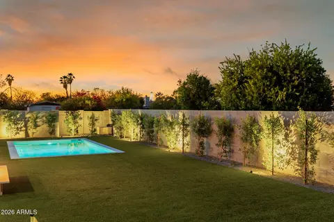 Exterior - 260 E Bruce Ave, Gilbert, AZ 85234 photo 7 of 15