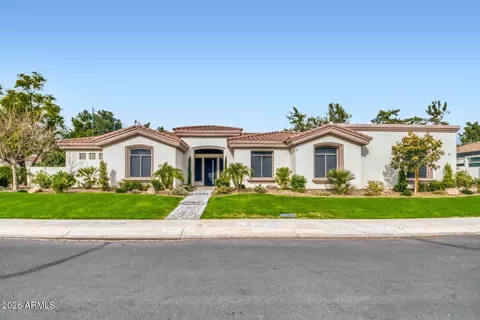8306 E Sunnyside Dr, Scottsdale, AZ 85260