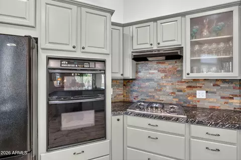 Kitchen - 7445 Eagle Crest Dr #1034, Mesa, AZ 85207 photo 4 of 4