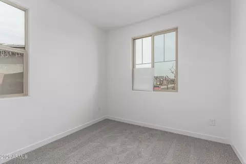8302 N 54th Dr, Glendale, AZ 85302 photo 21