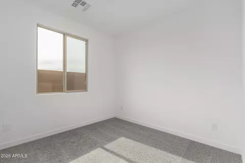 8302 N 54th Dr, Glendale, AZ 85302 photo 25