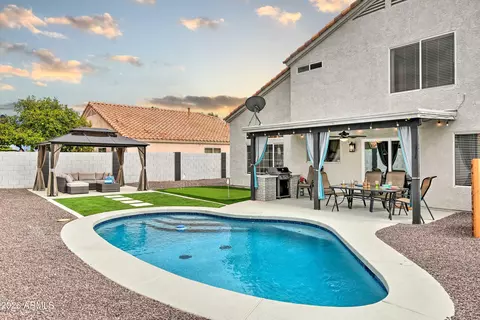 9150 W Villa Rita Dr, Peoria, AZ 85382