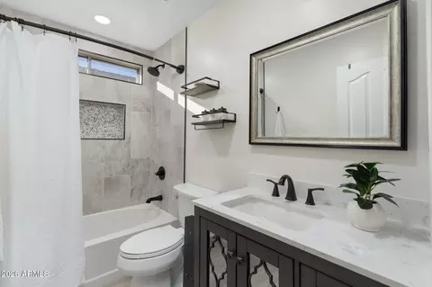 Bath - 4178 E Sheffield Ave, Gilbert, AZ 85296 photo 3 of 3