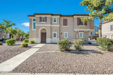 5627 S 21st Ter, Phoenix, AZ 85040