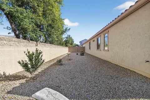 Exterior - 838 E Stottler Dr, Gilbert, AZ 85296 photo 6 of 10