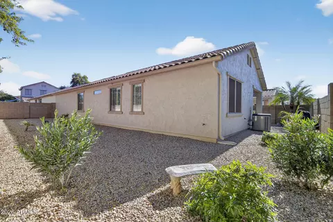 Exterior - 838 E Stottler Dr, Gilbert, AZ 85296 photo 5 of 10