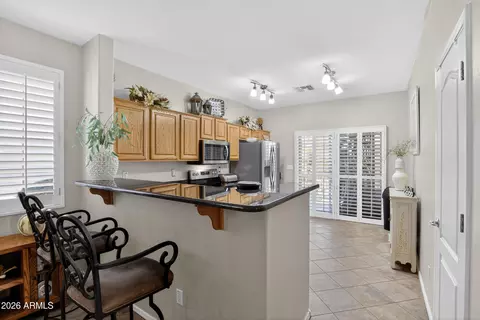 Kitchen - 838 E Stottler Dr, Gilbert, AZ 85296 photo 2 of 6