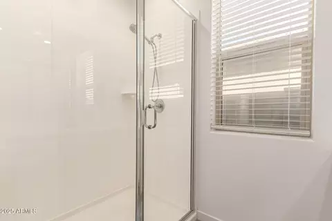 Bath - 2574 S Barks Canyon Trl, Apache Junction, AZ 85119 photo 2 of 4