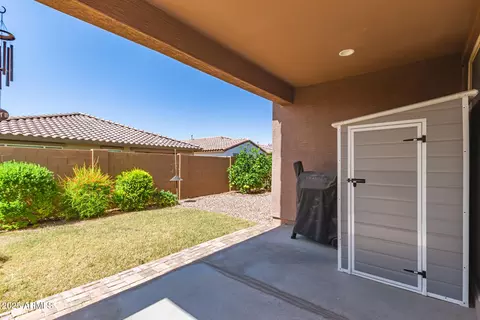 Exterior - 2574 S Barks Canyon Trl, Apache Junction, AZ 85119 photo 1 of 3