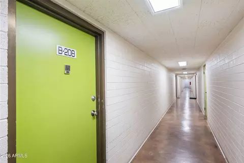 Entry Way - 355 E Thomas Rd #B208, Phoenix, AZ 85012 photo 3 of 3