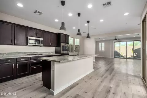 31636 N 24th Dr, Phoenix, AZ 85085