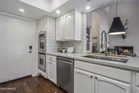 Kitchen - 5409 N 25th St, Phoenix, AZ 85016 photo 3 of 5