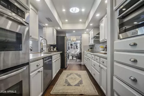 Entry Way - 5409 N 25th St, Phoenix, AZ 85016 photo 3 of 4