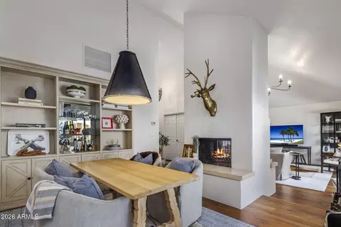 Dining - 5409 N 25th St, Phoenix, AZ 85016 photo 2 of 4