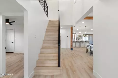 Entry Way - 1643 W Griswold Rd, Phoenix, AZ 85021 photo 2 of 6