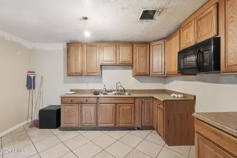 921 S 29th Ave, Phoenix, AZ 85009 photo 4