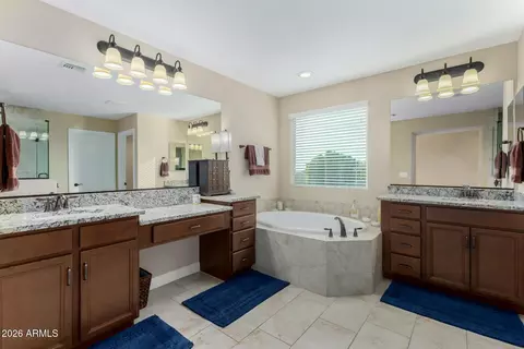 Bath - 11049 E Thatcher Ave, Mesa, AZ 85212 photo 1 of 3